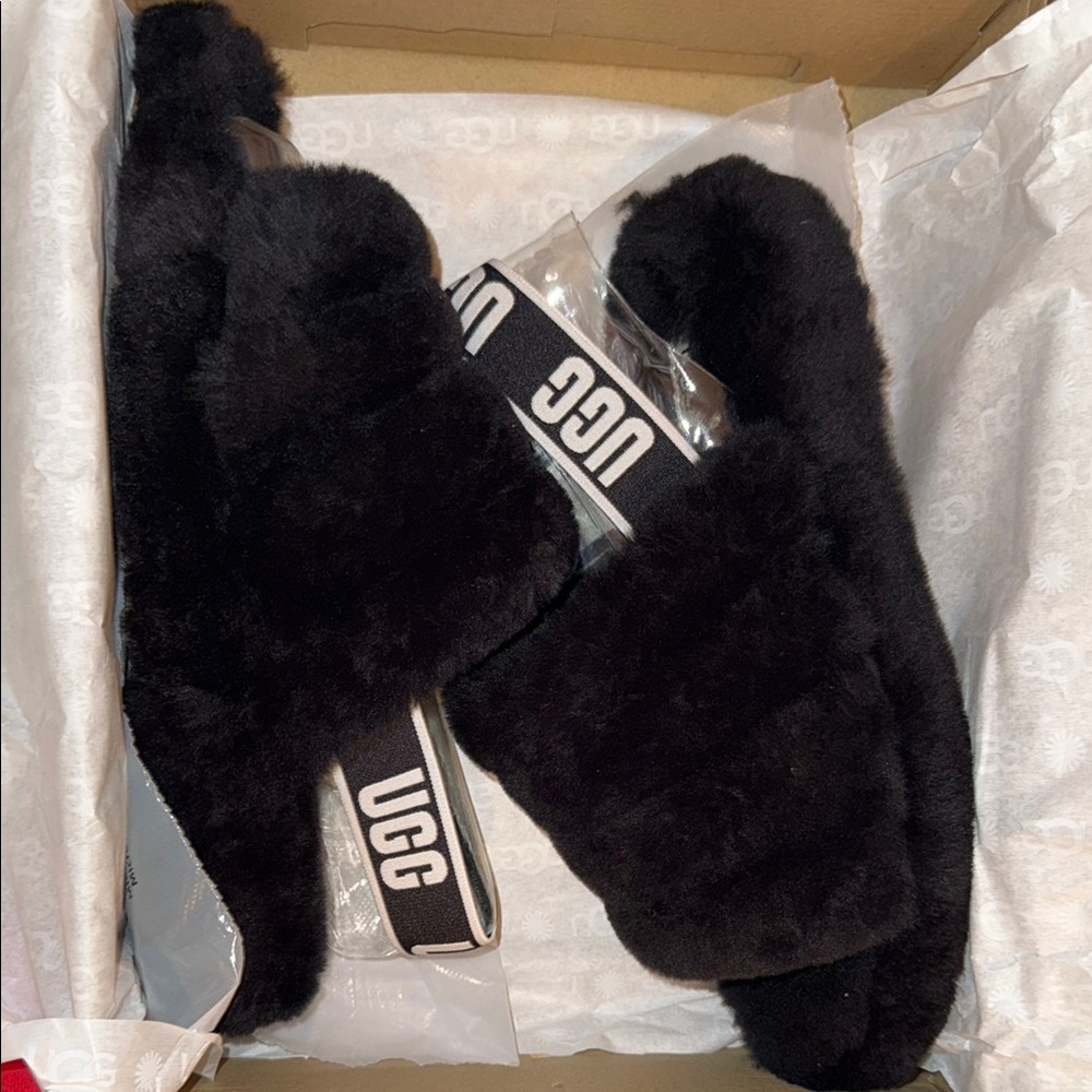 UGG Black Fluffy Slides